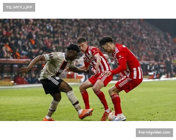 阿贾克斯控球率联赛领先 但转化效率仍有提升空间